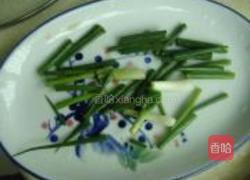 紫苏蒸鱼头的做法图解3