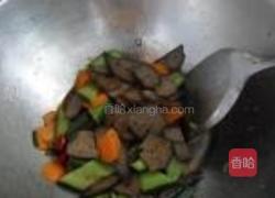 黄瓜炒猪肝的做法图解6