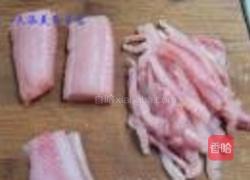 青椒茭白炒鱼柳的做法图解4