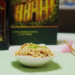 凉拌香油金针菇的做法[图]