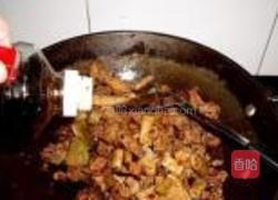 胡萝卜竹笋烧牛肉的做法图解8