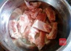 糖醋排骨的做法图解1