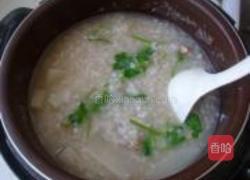 白萝卜骨头粥的做法图解6