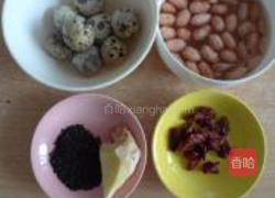 花生黑芝麻煮鹌鹑蛋的做法图解1