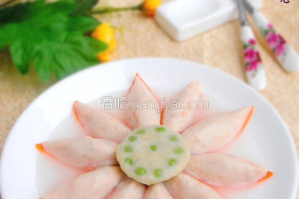 鱼虾醉荷花