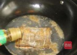 咸鲈鱼烧黄豆的做法图解4