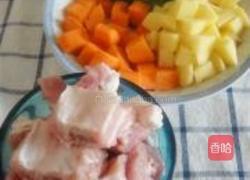 啤酒土豆炖小排的做法图解1