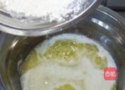 电饭锅海绵蛋糕的做法图解2