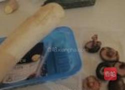 香菇萝卜丸子的做法图解1