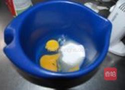 苹果树莓蛋糕的做法图解2