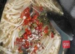 豆腐金针菇焖鱼片的做法图解7