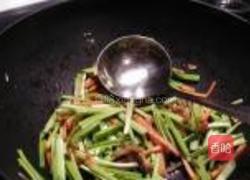 榨菜炒鸡丝的做法图解4