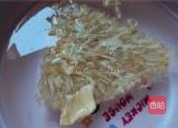 猪骨老火汤的做法图解1