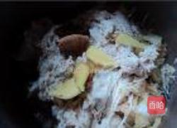 猪骨老火汤的做法图解4