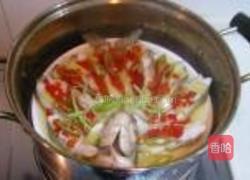 剁椒孔雀开屏鱼的做法图解11