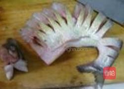 剁椒孔雀开屏鱼的做法图解6