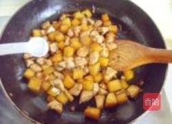 南瓜鸡丁玉米饭的做法图解6