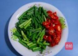 蒜苔炒猪皮的做法图解2