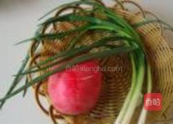 小葱拌萝卜的做法图解1