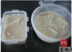 双色肉皮冻的做法图解8
