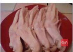 卤鸭掌的做法图解1