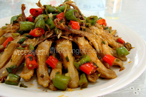 葱香孜然鸭舌