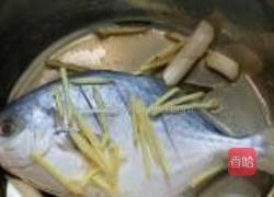 红烧鲳鱼的做法图解2