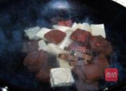鱼香肉末黑白豆腐的做法图解3