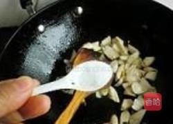 蚝油莴笋炒鸡腿菇的做法图解7