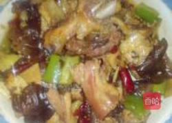 腊鸭腿炒云耳的做法图解8