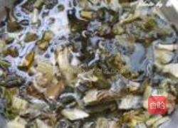 茶树菇梅菜扣肉的做法图解1