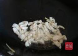 菠菜炒年糕的做法图解5