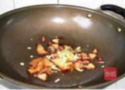 腊肉炒西兰花的做法图解6