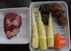 茭白牛肉丝的做法图解1