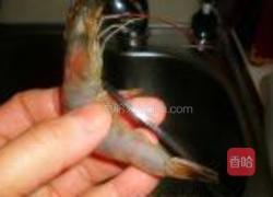 香酥琵琶虾的做法图解2