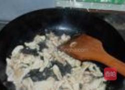 蒜苗炒鸡肉的做法图解3