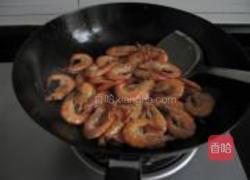 盐油爆海虾的做法图解8