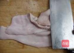 茶树菇红烧猪皮的做法图解3