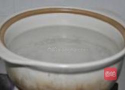 橄榄鲫鱼汤的做法图解3