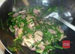 韭菜炒羊肝的做法图解5