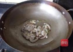 韭黄滑虾仁的做法图解6