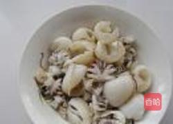 墨鱼仔烧蛋的做法图解2