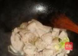 茶树菇炖肉的做法图解8