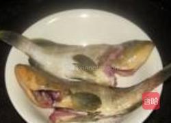 味增蒸石斑鱼的做法图解1