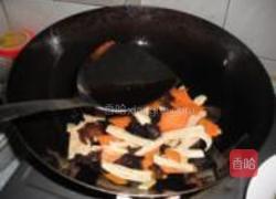 蚝油五彩爆腐竹的做法图解10