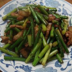 蒜苗炒肉丝的做法[图]