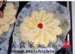椰蓉花型面包的做法图解12