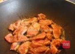 紫苏猪颈肉炒南瓜的做法图解1