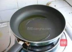 小银鱼炒辣椒的做法图解5