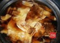 笋干焖鸭的做法图解2